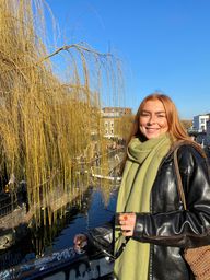 Photo of Lucy Parker